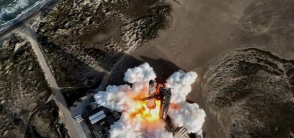 股票配资神器 算力硬件股反复走强